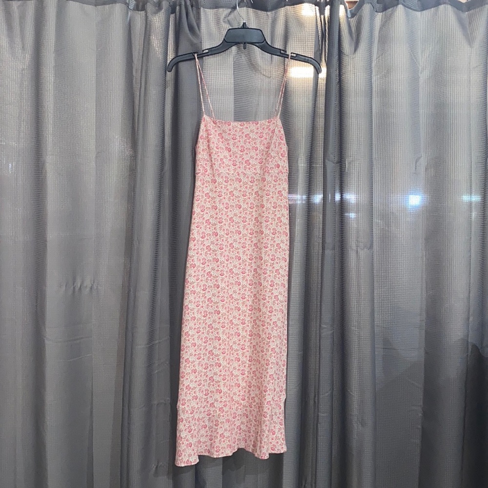 Floral type design Gap dress